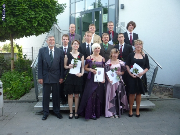 http://www.beruflichesgymnasium.de/pixlie/cache/vs_Abiturzeugnisse 2010_MatheLK.JPG
